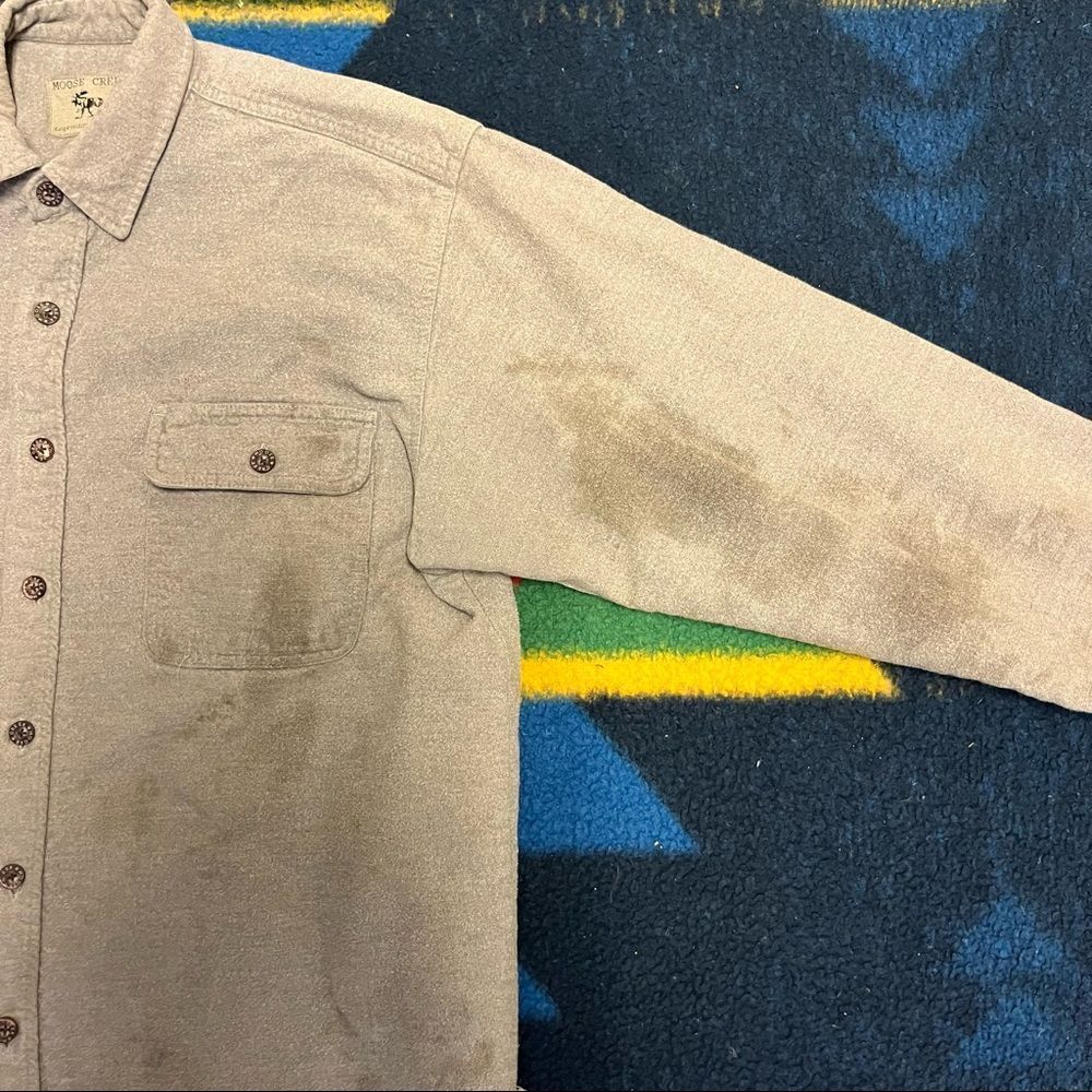 Moose Creek Legendary Clothing Flannel in Gray (L) - Picture 8 of 10